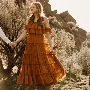 Selling this dress. Worn once for engagement photos